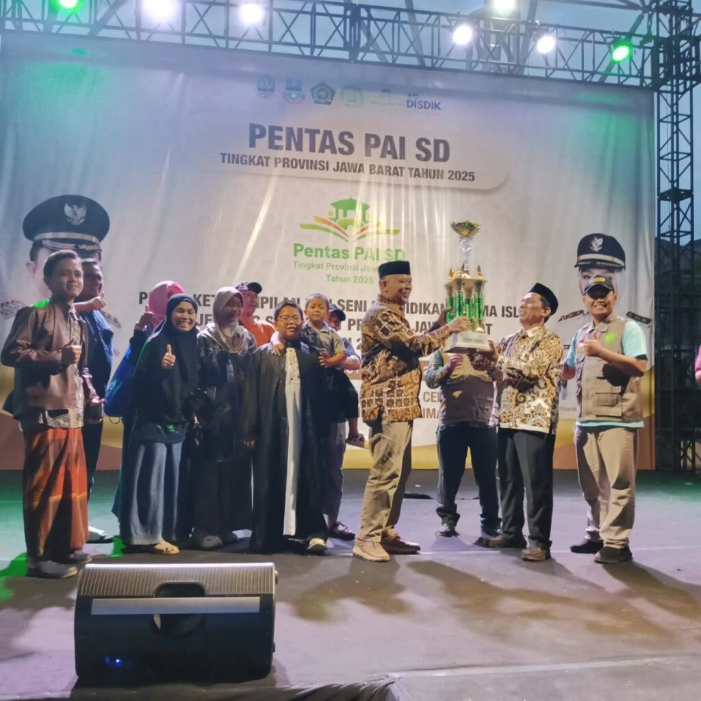 Membanggakan! Kabupaten Cirebon Raih Juara Umum di Pentas PAI SD Tingkat Provinsi Jabar 2025