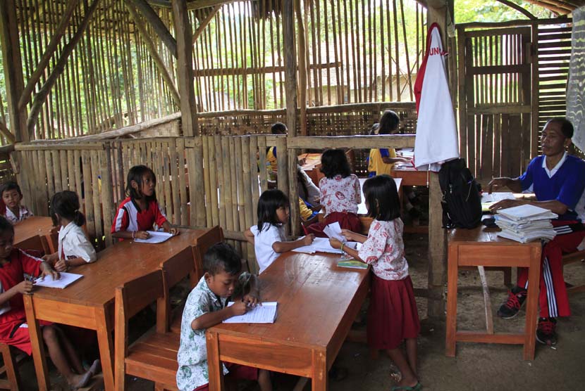 Kemensos Resmi Operasikan Sekolah Rakyat di 63 Titik Seluruh Nusantara