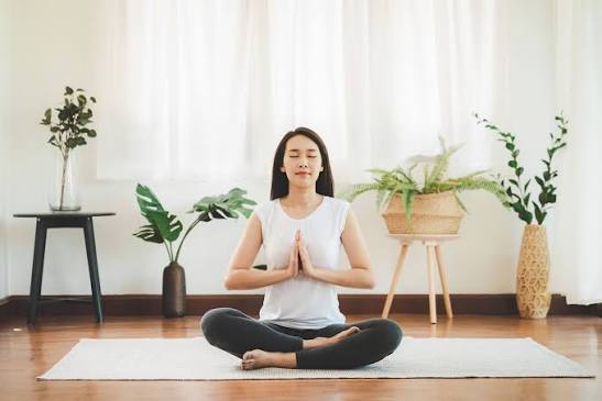 15 Menit yang Menenangkan Pikiran: Cara Sederhana Memulai Meditasi untuk Mengurangi Stres