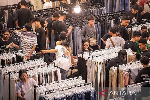 Metode Thrifting Agar Tidak Pulang dengan Penyesalan