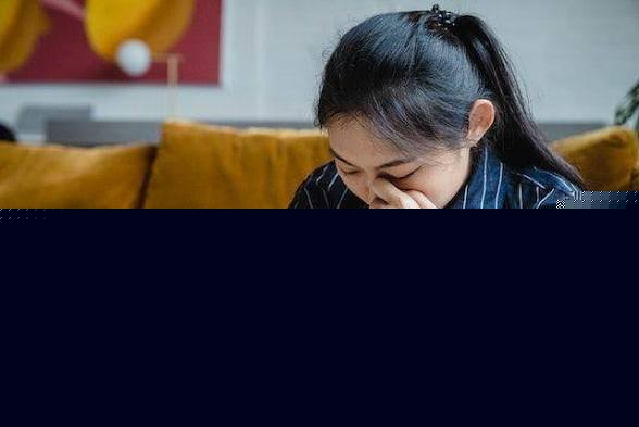 Asing pada Diri Sendiri: Ketika Kita Lupa Memahami Diri