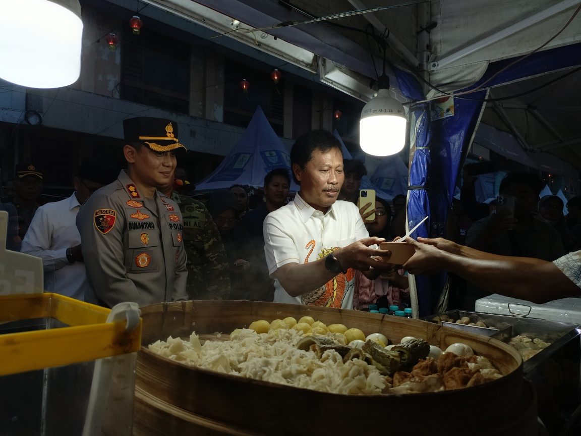 Festival Kue Bulan hingga Peresmian Gapura Pecinan Jadi Simbol Kebersamaan Cirebon