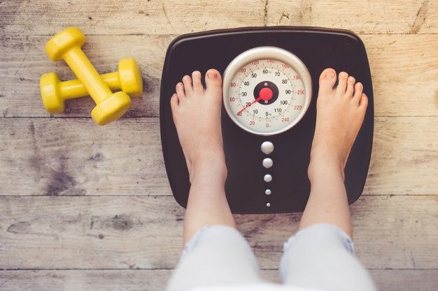 Angka Timbangan Tidak Berubah, Apakah Tubuh Benar-Benar Sehat? Perempuan Usia 30-an Perlu Tahu