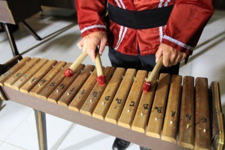 Mengenal Kolintang Warisan Musik Tradisional dari Sulawesi Utara