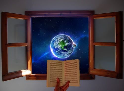 “Buku Adalah Jendela Dunia”: Ungkapan Klise atau Kunci untuk Memahami Kehidupan?