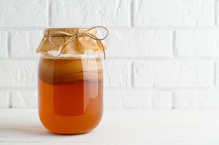 Kombucha: Minuman Fermentasi yang Katanya Super Sehat, Sebenarnya Apa Sih Itu?