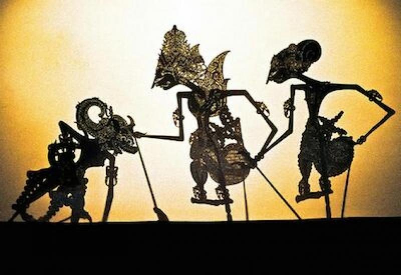 Wayang dan Dakwah: Seni Pertunjukan atau Media Penyebaran Nilai?