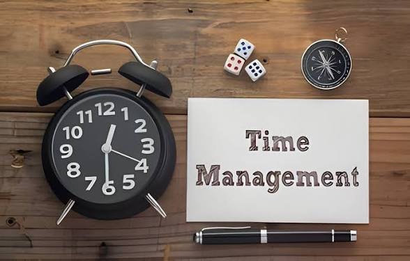 Lawan Mager Tanpa Drama: 7 Cara Tetap Produktif Meski Mood Lagi Turun