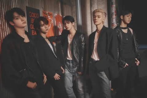 Dua Dunia Musik, Satu Hati Penggemar: K-Pop vs Musik Lokal di Indonesia