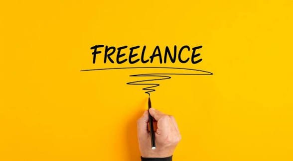 Freelance dan Fleksibilitas: Gaya Kerja Baru Mahasiswa di Era Digital