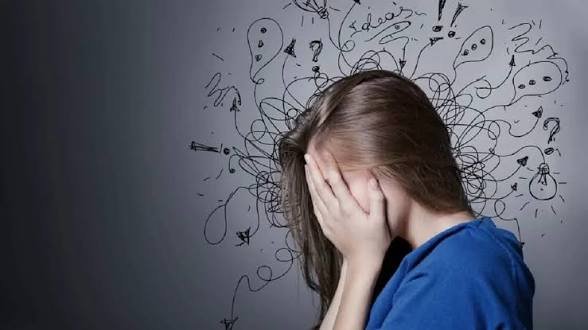 Dari CV ke Kesehatan Mental: Harga yang Dibayar Mahasiswa Produktif di Balik Prestasi