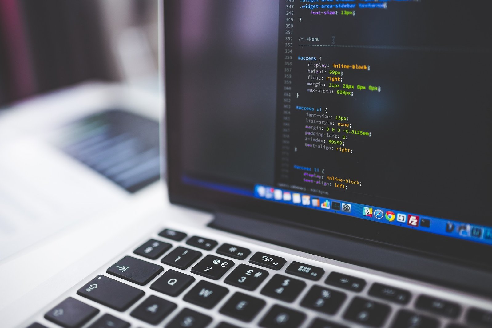 Bijak Bermedia Sosial, Langkah Sederhana untuk Melindungi Diri di Dunia Digital