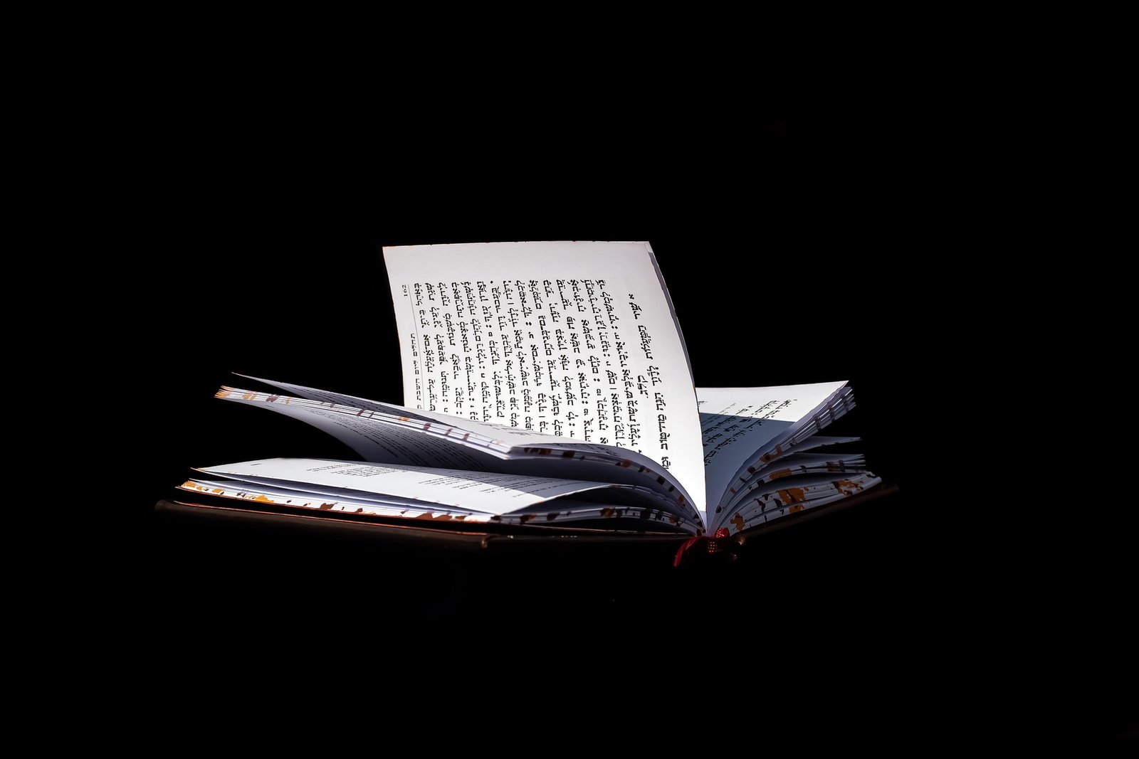 Sebelum Membagikan Konten Agama, Pastikan Kebenarannya