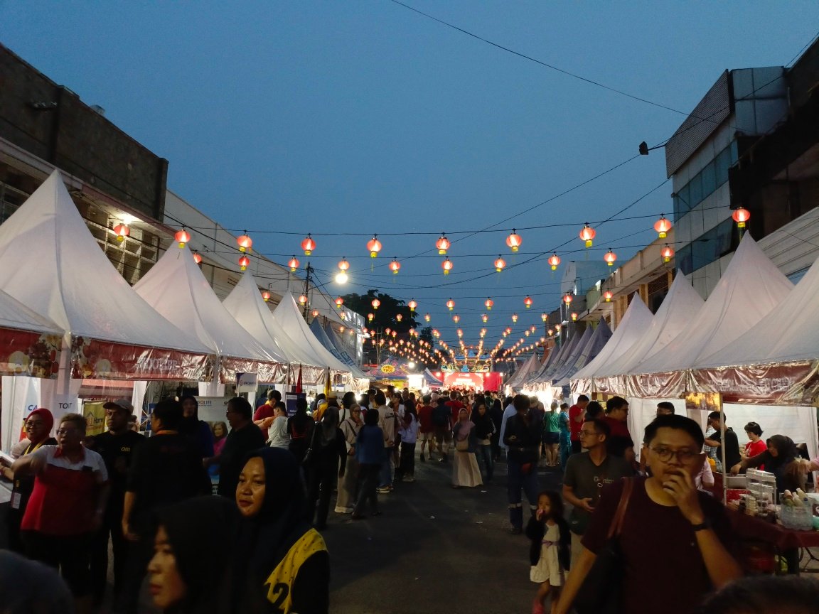 Peresmian Gapura Pecinan dan Festival Kue Bulan 2026: Upaya Menghidupkan Kembali Wisata Kuliner dan Budaya Tionghoa di Cirebon