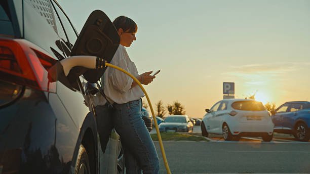 Apakah Mobil Listrik Bekas Layak Jadi Pilihan untuk Kendaraan Harian?