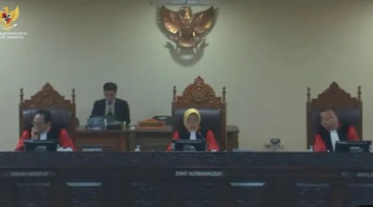 Pemerintah Jelaskan Proses Penyetaraan Pendidikan Gibran dalam Sidang MK