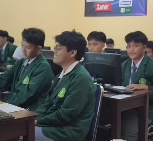 Soal TKA SMA Mengacu Standar PISA, Siswa Tak Cukup Hanya Menghafal Materi