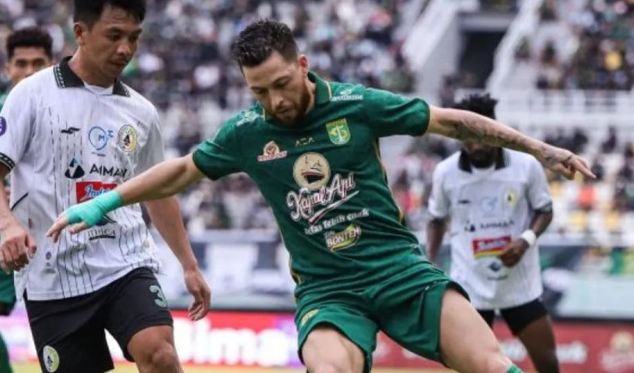 Persebaya Ditahan PSS Sleman 2-2 di Gelora Bung Tomo, Miguel Pereira Selamatkan Satu Poin