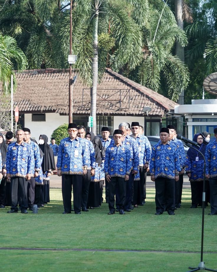 PNS Ingin Pindah Tugas Dekat Keluarga? Kabar Baik, Ini Aturan Mutasi yang Perlu Diketahui!