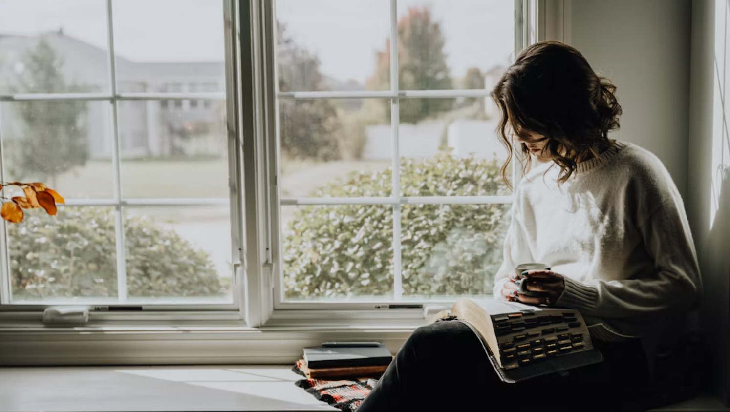 5 Tips Hidup Tenang bagi Introvert agar Lebih Bahagia dan Nyaman