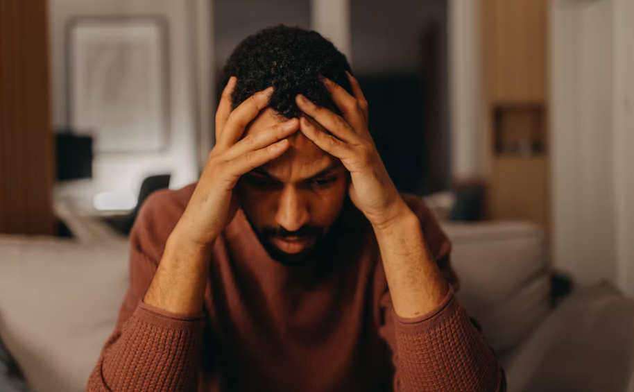 Quarter Life Crisis di Usia 20-an, Kenali Tanda-Tanda, Penyebab, dan Cara Mengatasinya