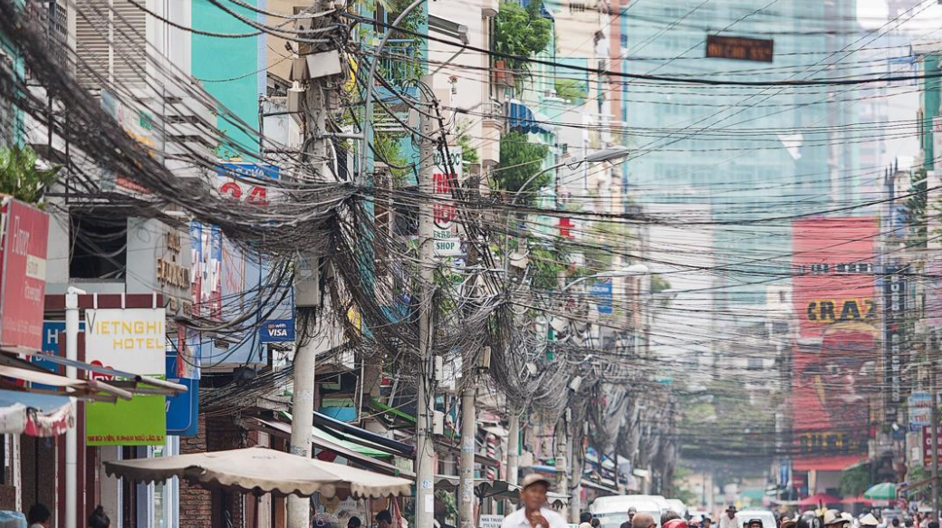 Penataan Kabel Kota Cirebon Capai 72 Persen, Tiga Ruas Jalan Masih Menunggu dan Ditargetkan Rampung 2026